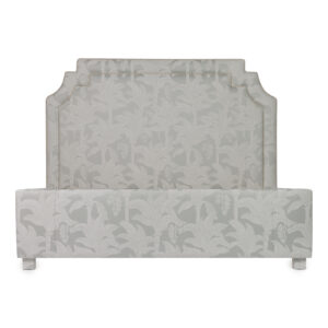 Jagger Bed - Cancun Glacier by Manuel Canovas